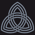 Keltisches T-Shirt. Dreizeiliges Symbol, inspiriert vom Thor-Hammer, einem Entwurf aus der nördlichen keltischen Mythologie.